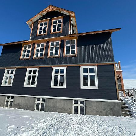 Hoepfner And Tulinius Historical Houses 아퀴레이리 외부 사진
